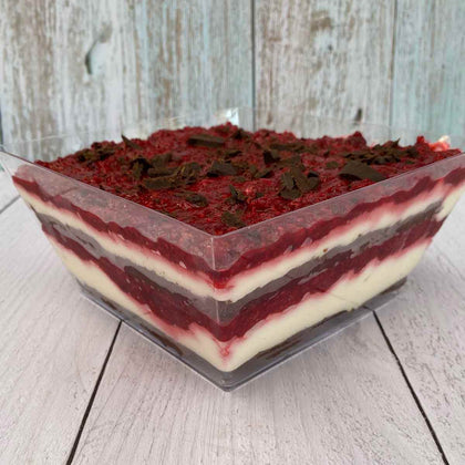 Copón frutos rojos y crema